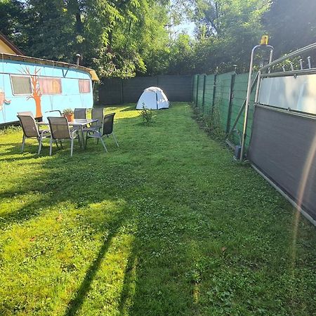 Erlebe Unseren Verein Im Geraeumigen Wohnwagen! Feldkirchen bei Graz Eksteriør bilde